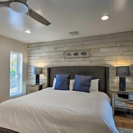 Villa Scottsdale Oasis With Outdoor Bar And Pool!